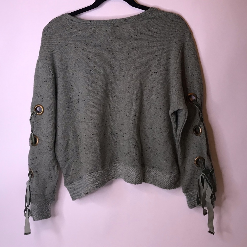 Anama Green Grommet French Terry Top - Picture 2 of 7